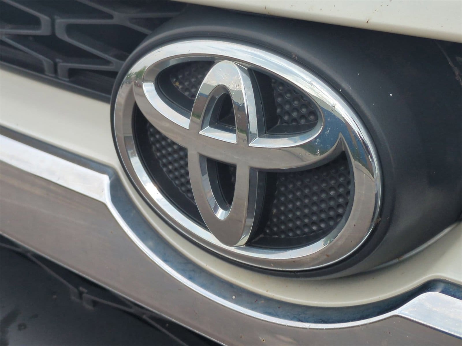 2019 Toyota 4Runner Limited 12