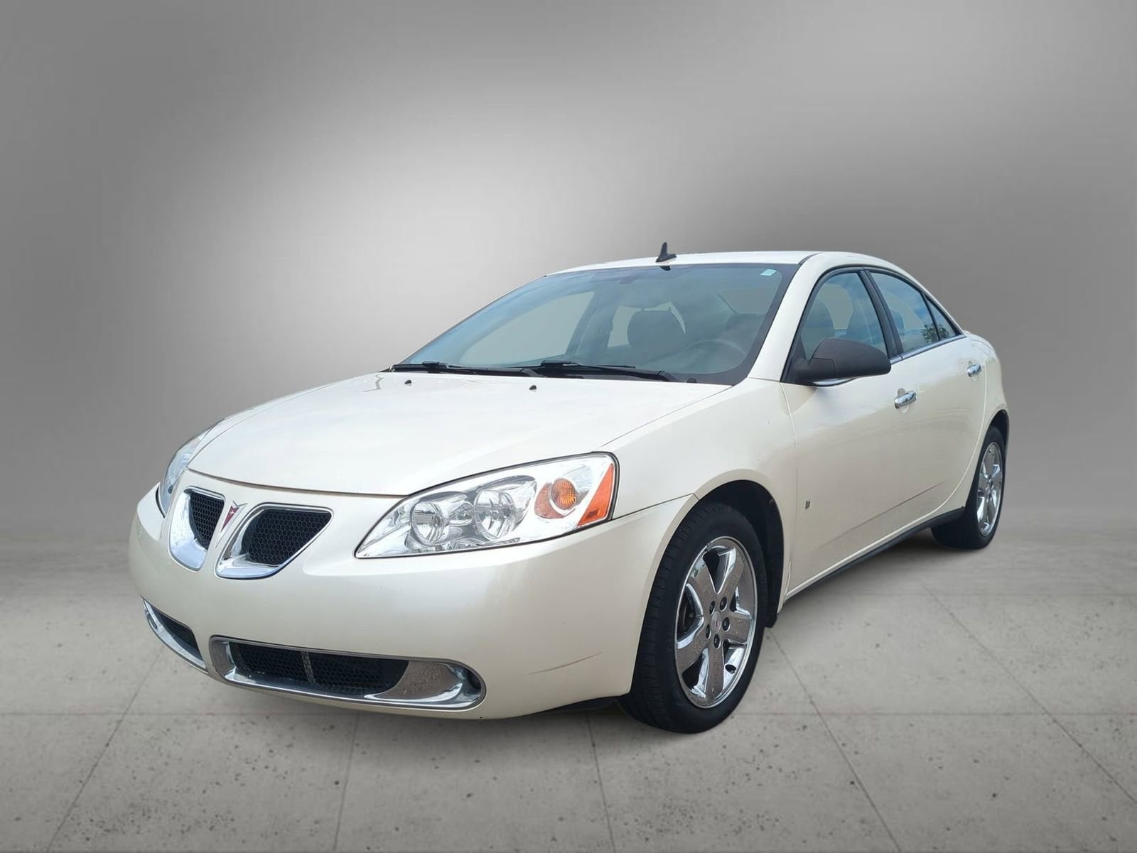 Thumbnail: 2009 Pontiac G6 - 4