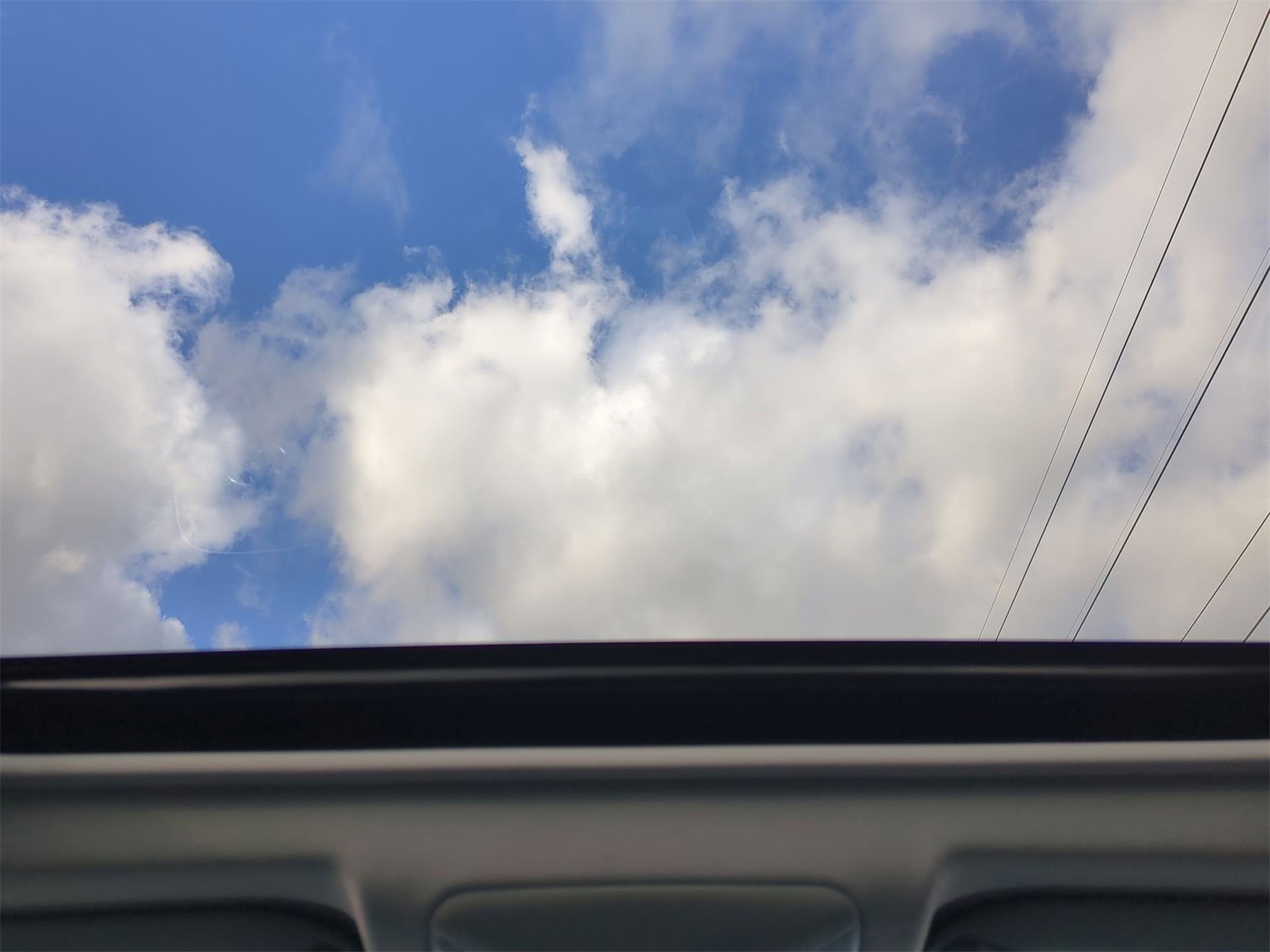 Thumbnail: 2022 Toyota RAV4 - 22