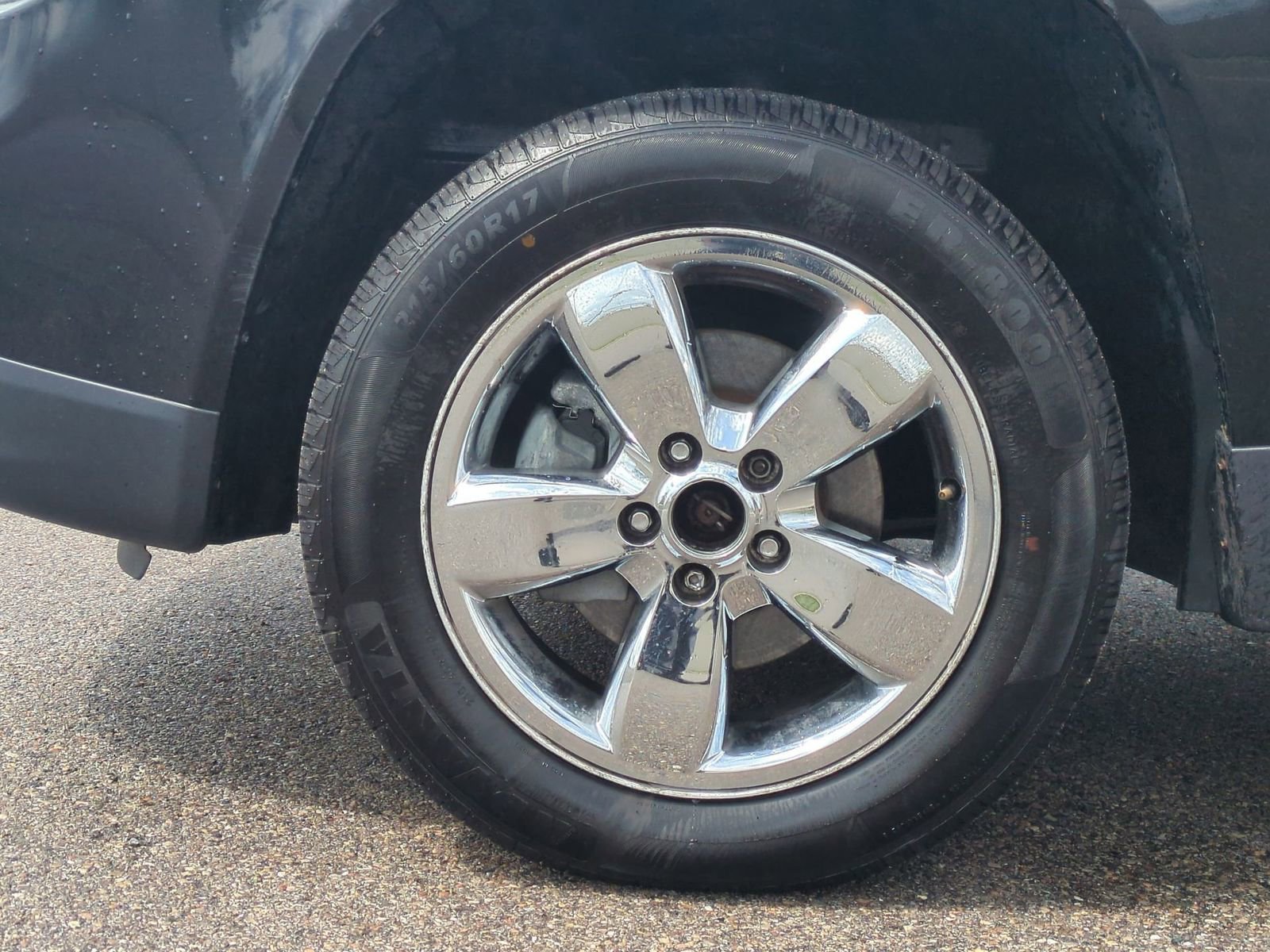 Thumbnail: 2015 Jeep Compass - 14