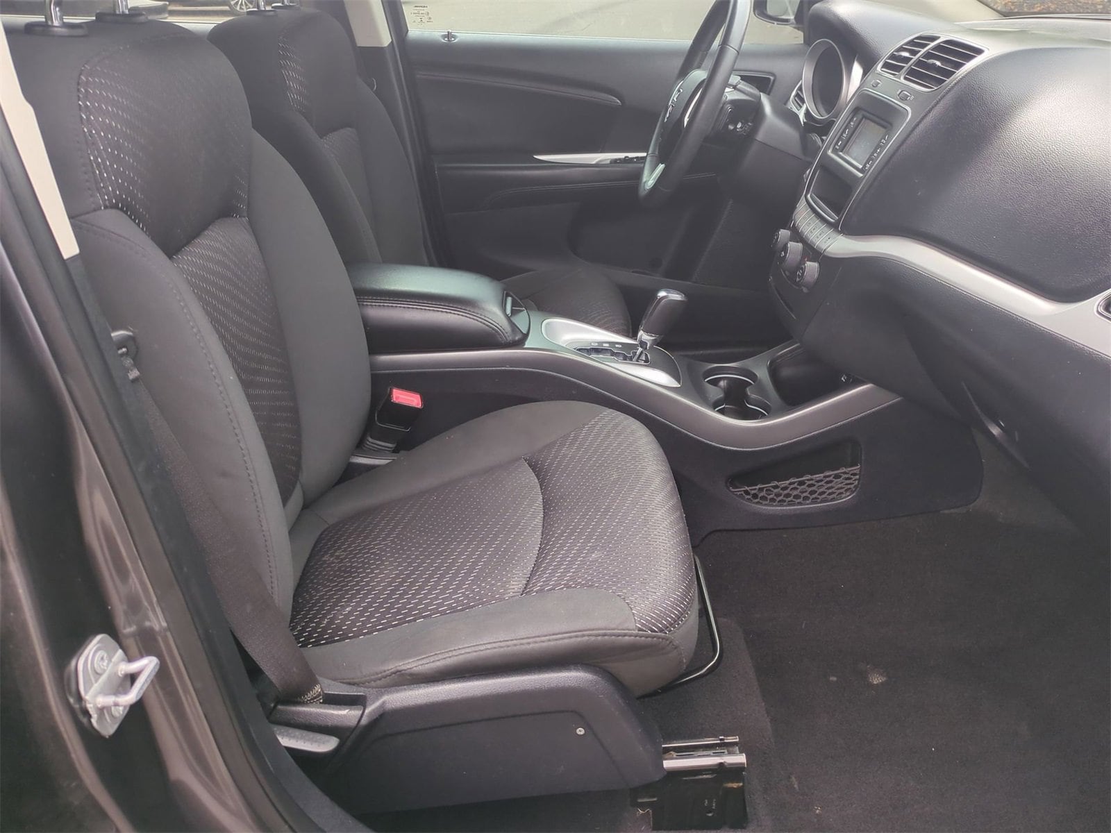 Thumbnail: 2018 Dodge Journey - 21