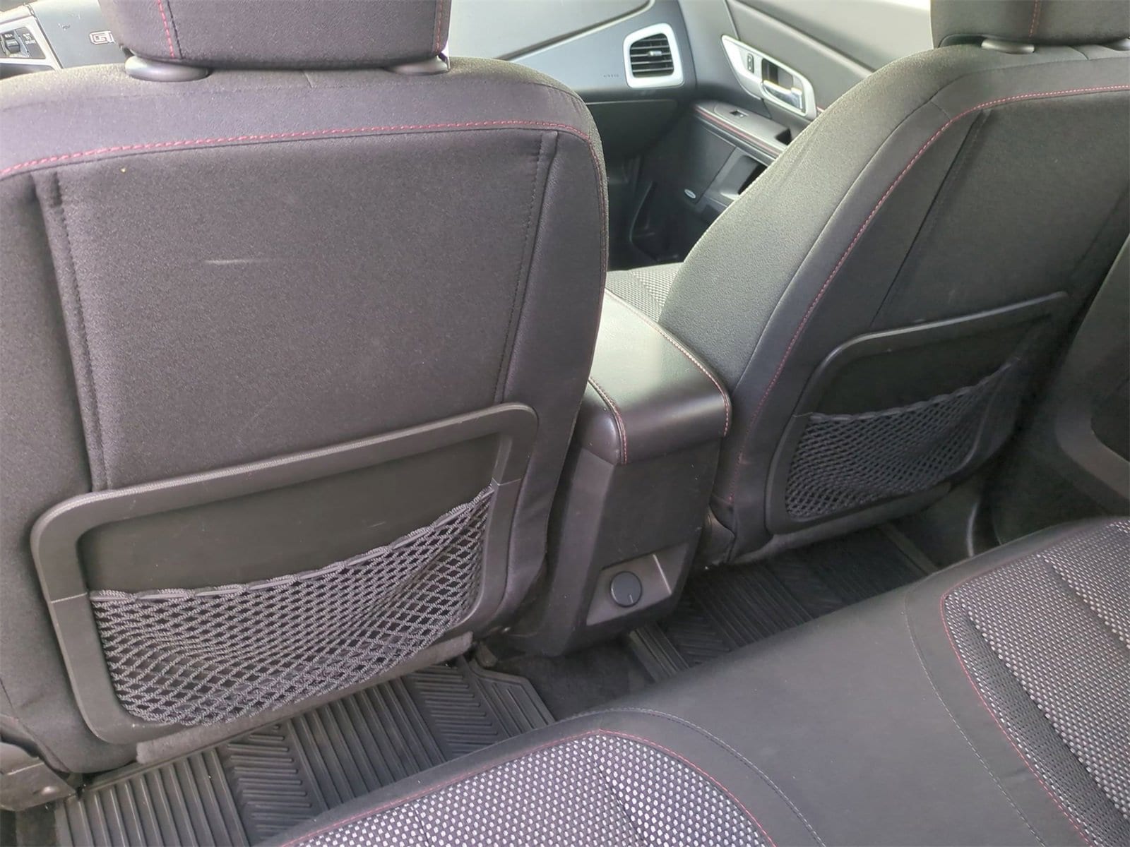 Thumbnail: 2015 GMC Terrain - 18