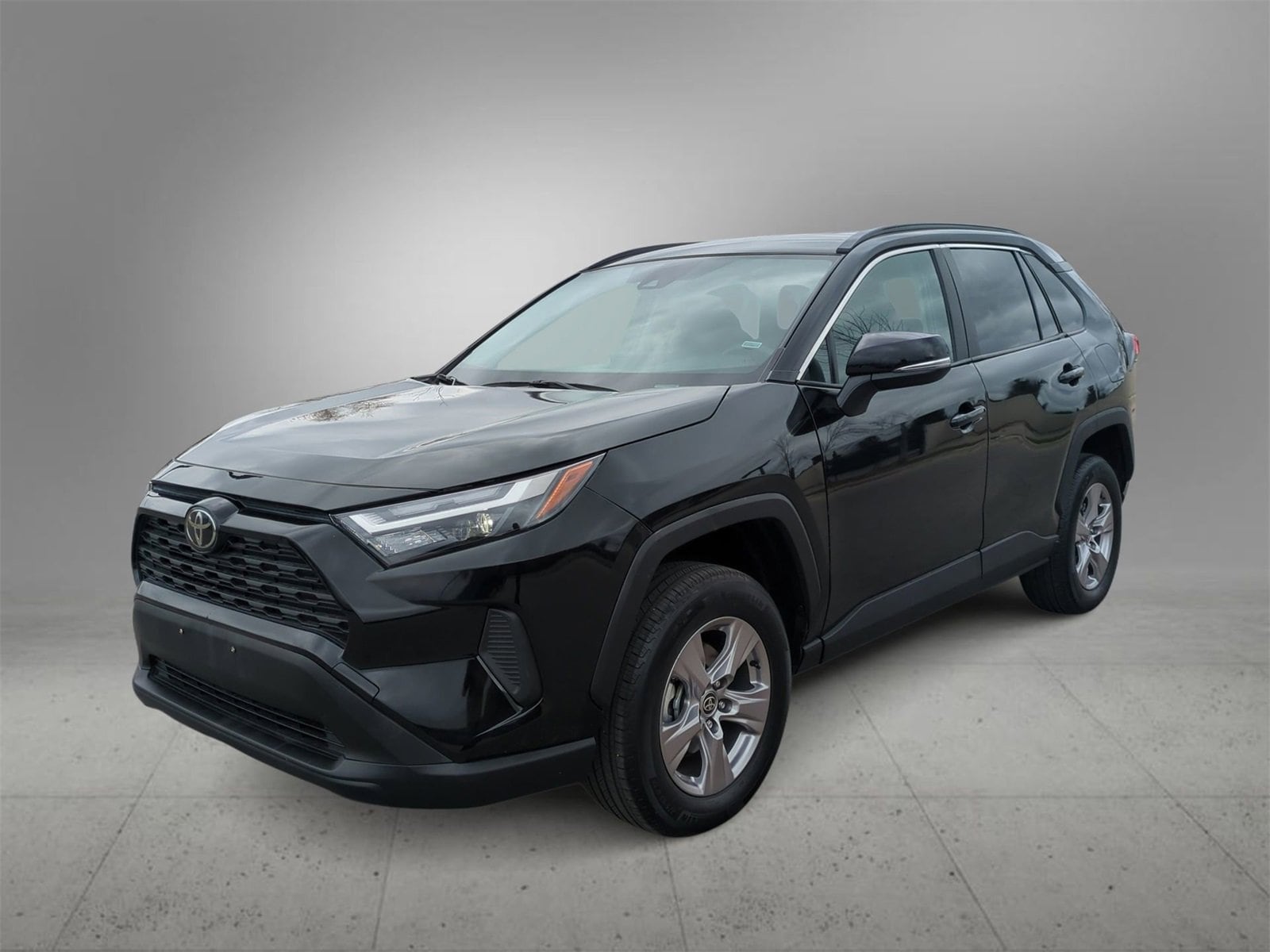 Thumbnail: 2025 Toyota RAV4 - 4