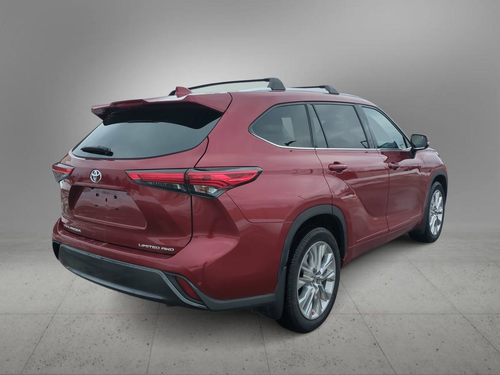 Thumbnail: 2021 Toyota Highlander - 8