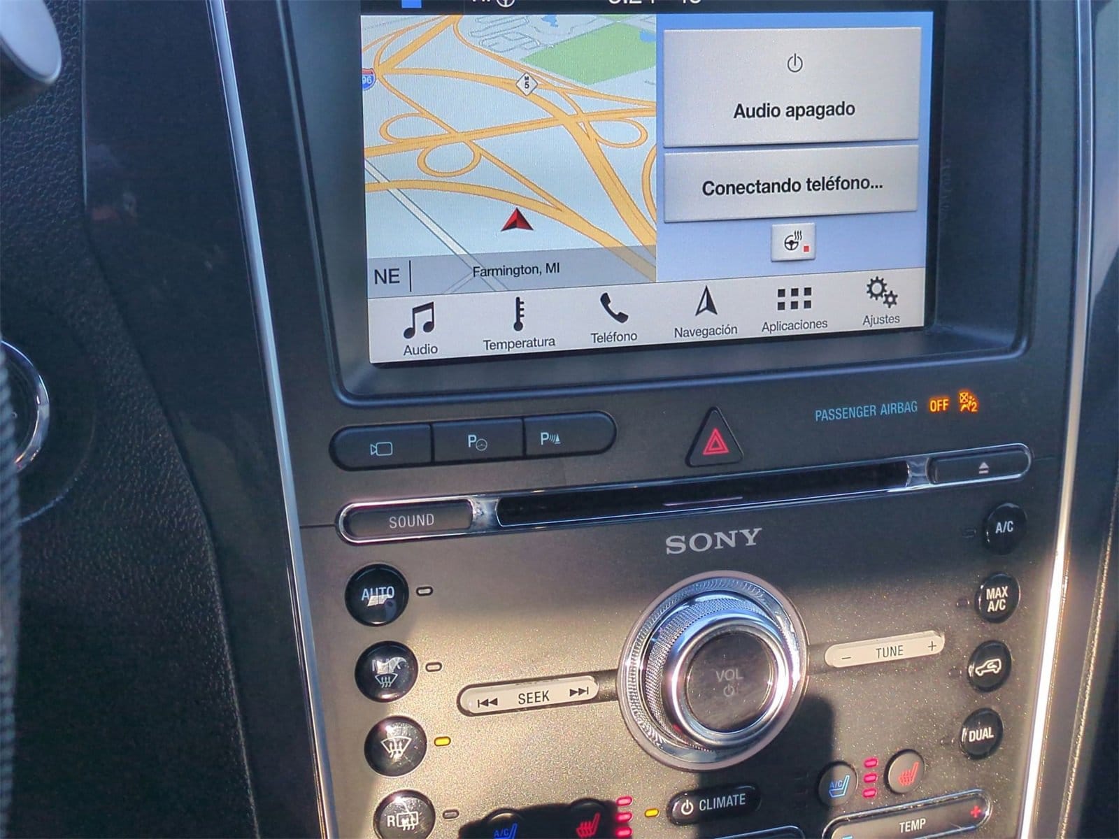 Thumbnail: 2018 Ford Explorer - 30