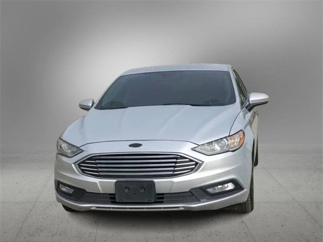 2018 Ford Fusion SE 3