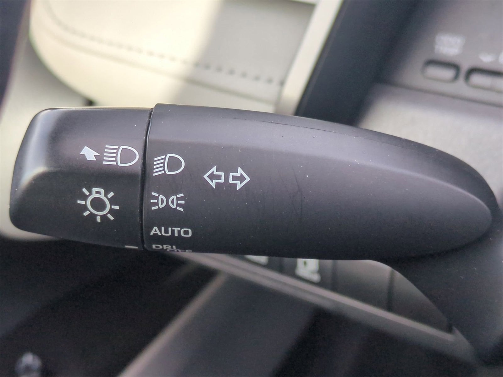 Thumbnail: 2023 Toyota Camry - 26