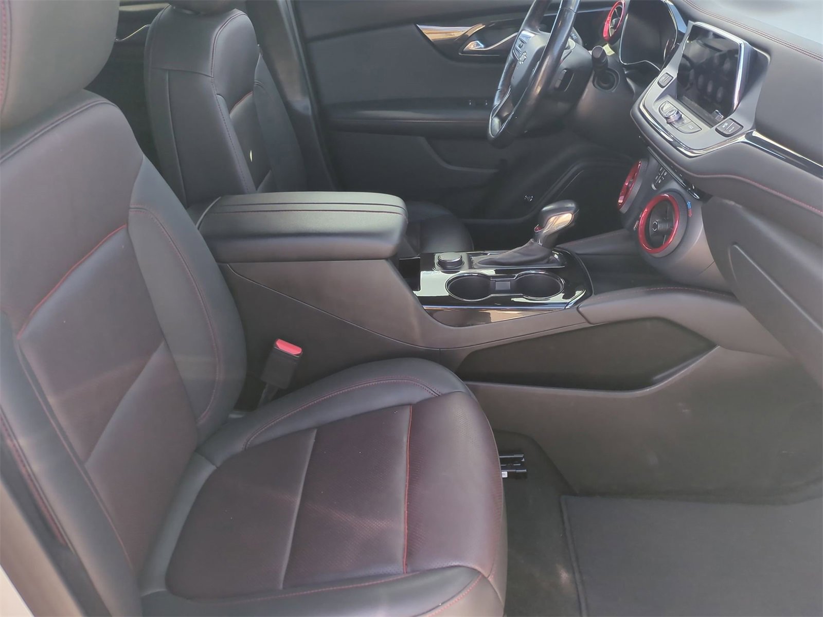 Thumbnail: 2022 Chevrolet Blazer - 23