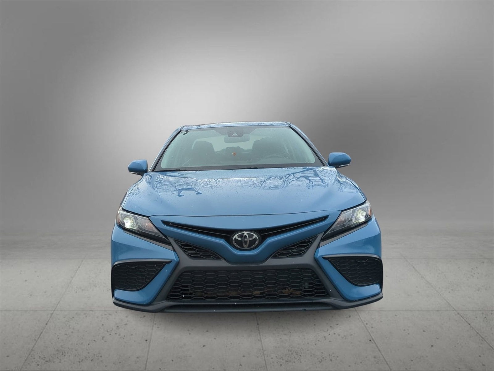 Thumbnail: 2023 Toyota Camry - 3