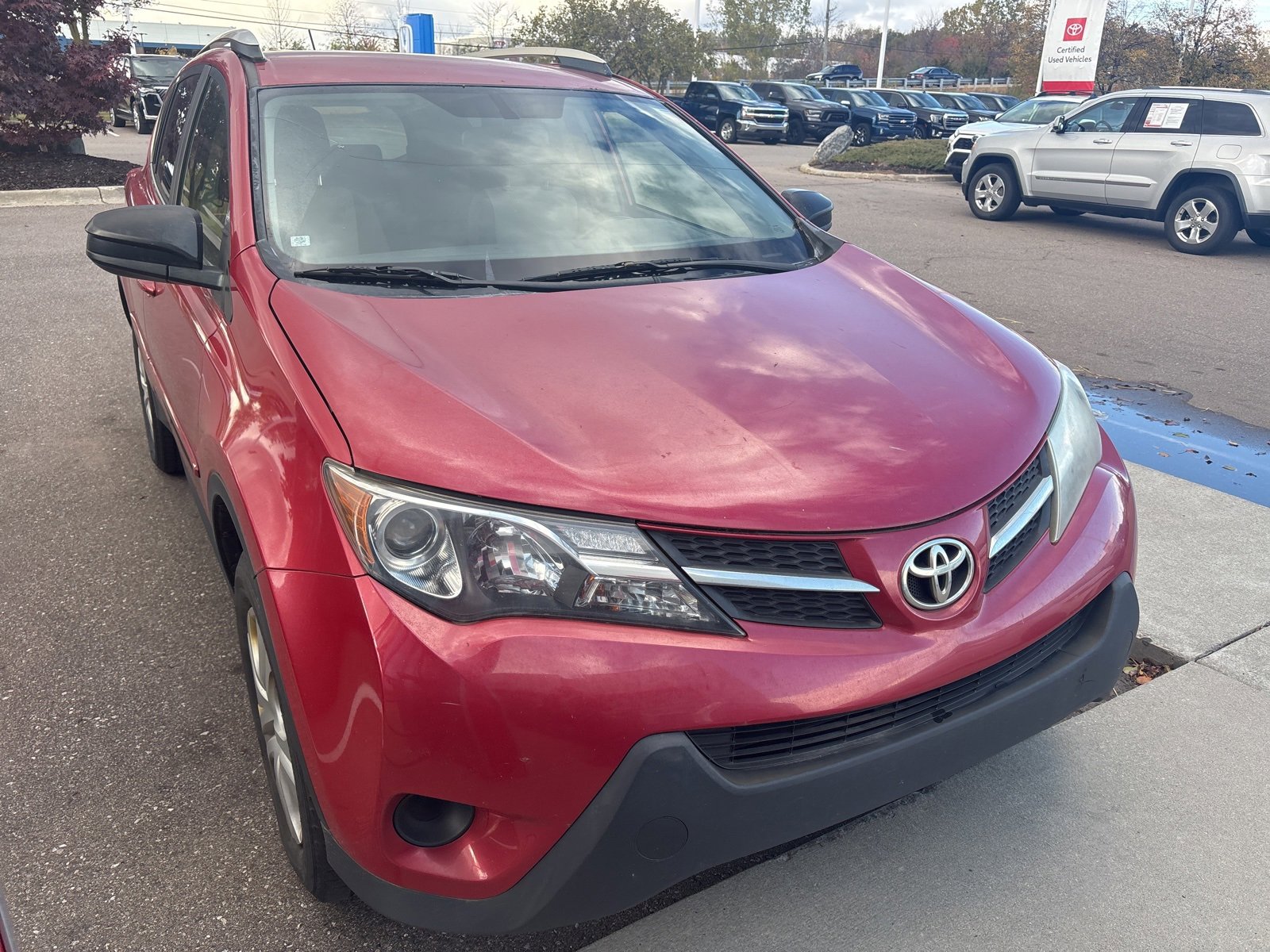Thumbnail: 2015 Toyota RAV4 - 3
