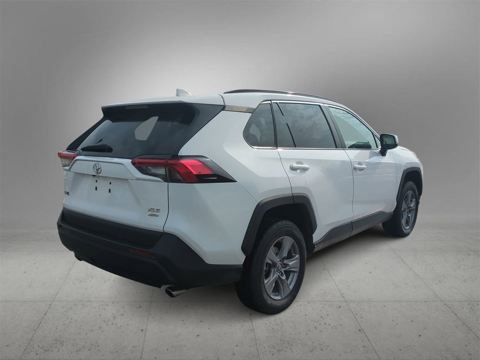 Thumbnail: 2024 Toyota RAV4 - 8