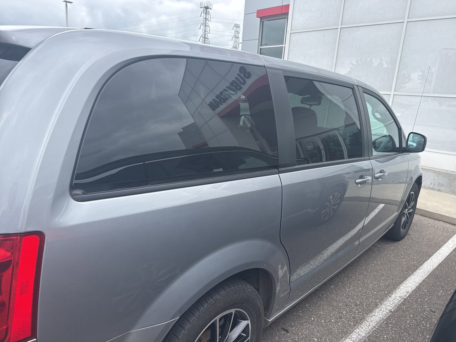 Thumbnail: 2019 Dodge Grand Caravan - 3