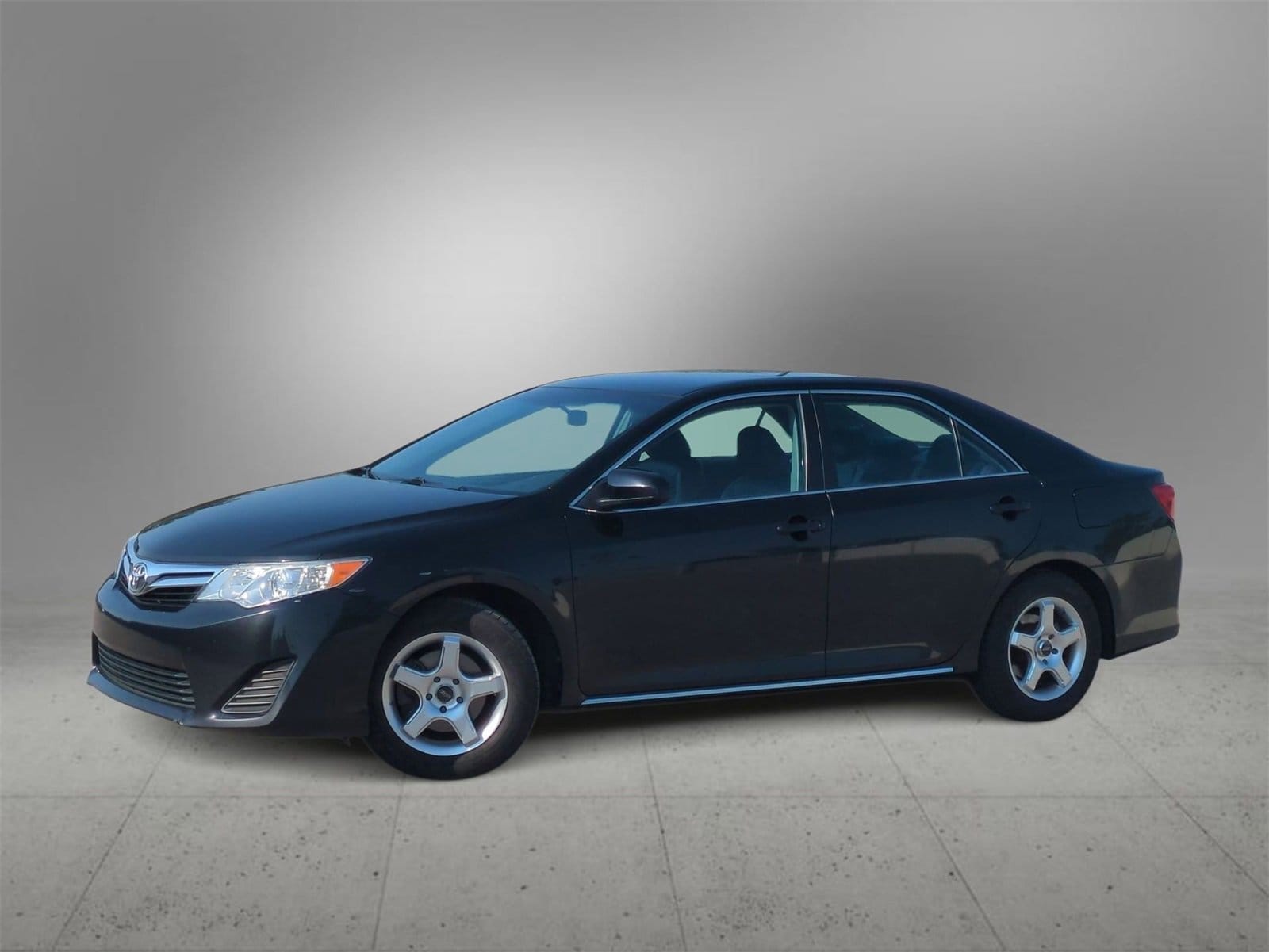 2014 Toyota Camry L -
                  Farmington Hills, MI