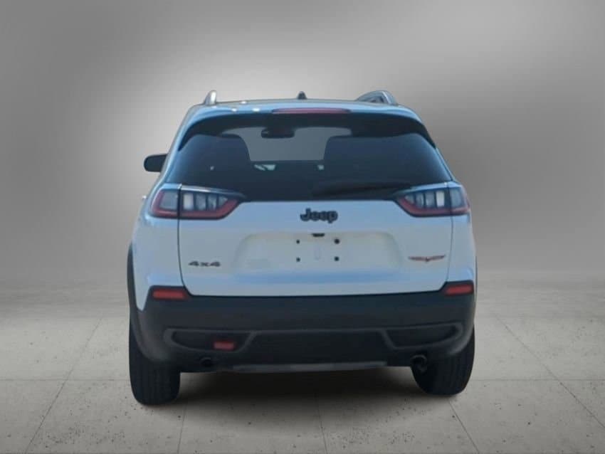 Thumbnail: 2020 Jeep Cherokee - 7