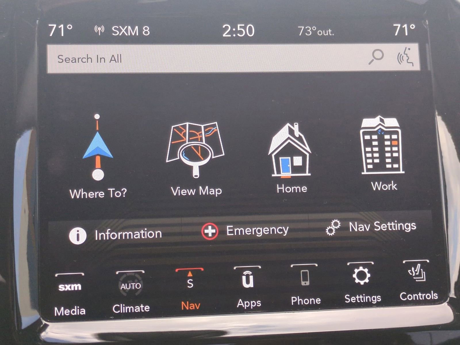 Thumbnail: 2019 Jeep Cherokee - 28