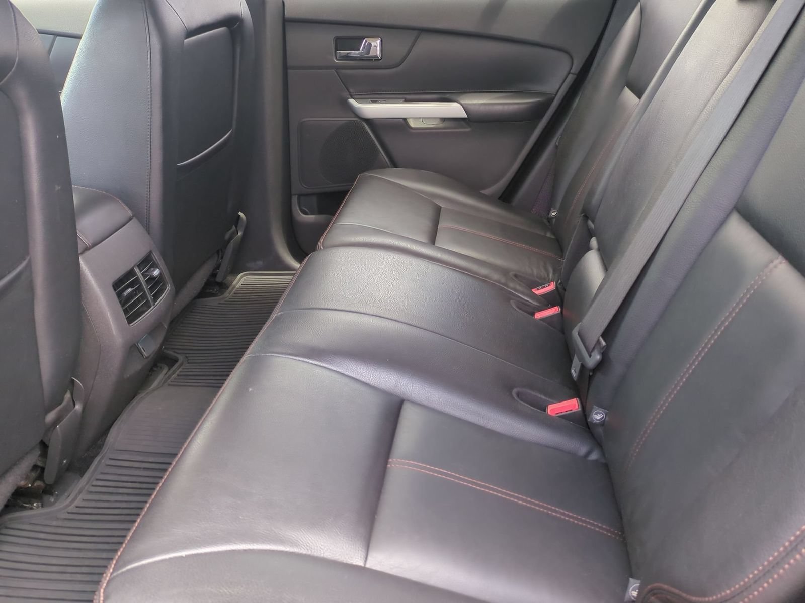 Thumbnail: 2013 Ford Edge - 19