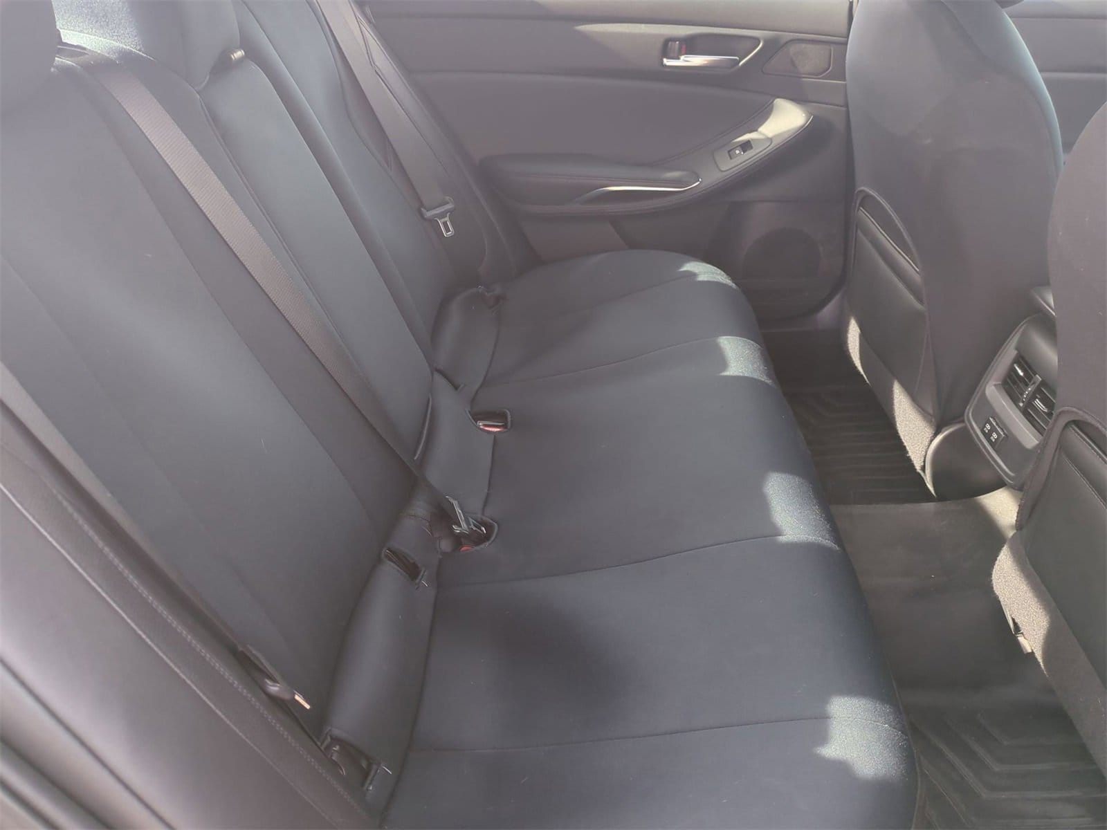 Thumbnail: 2019 Toyota Avalon - 21