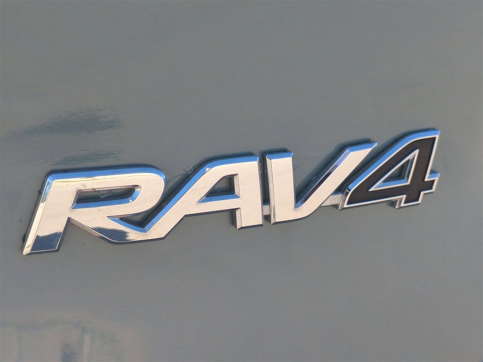 Thumbnail: 2023 Toyota RAV4 - 13