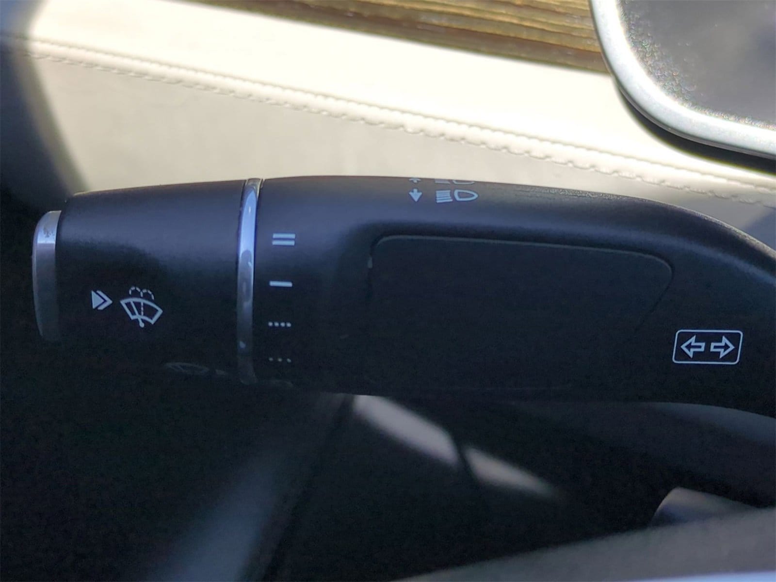 Thumbnail: 2016 Tesla Model S - 26