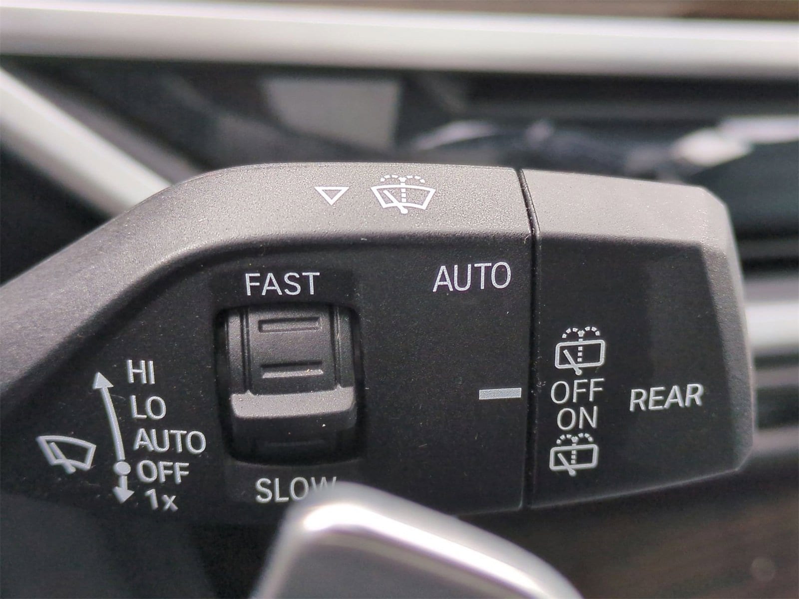 Thumbnail: 2024 BMW X7 - 27