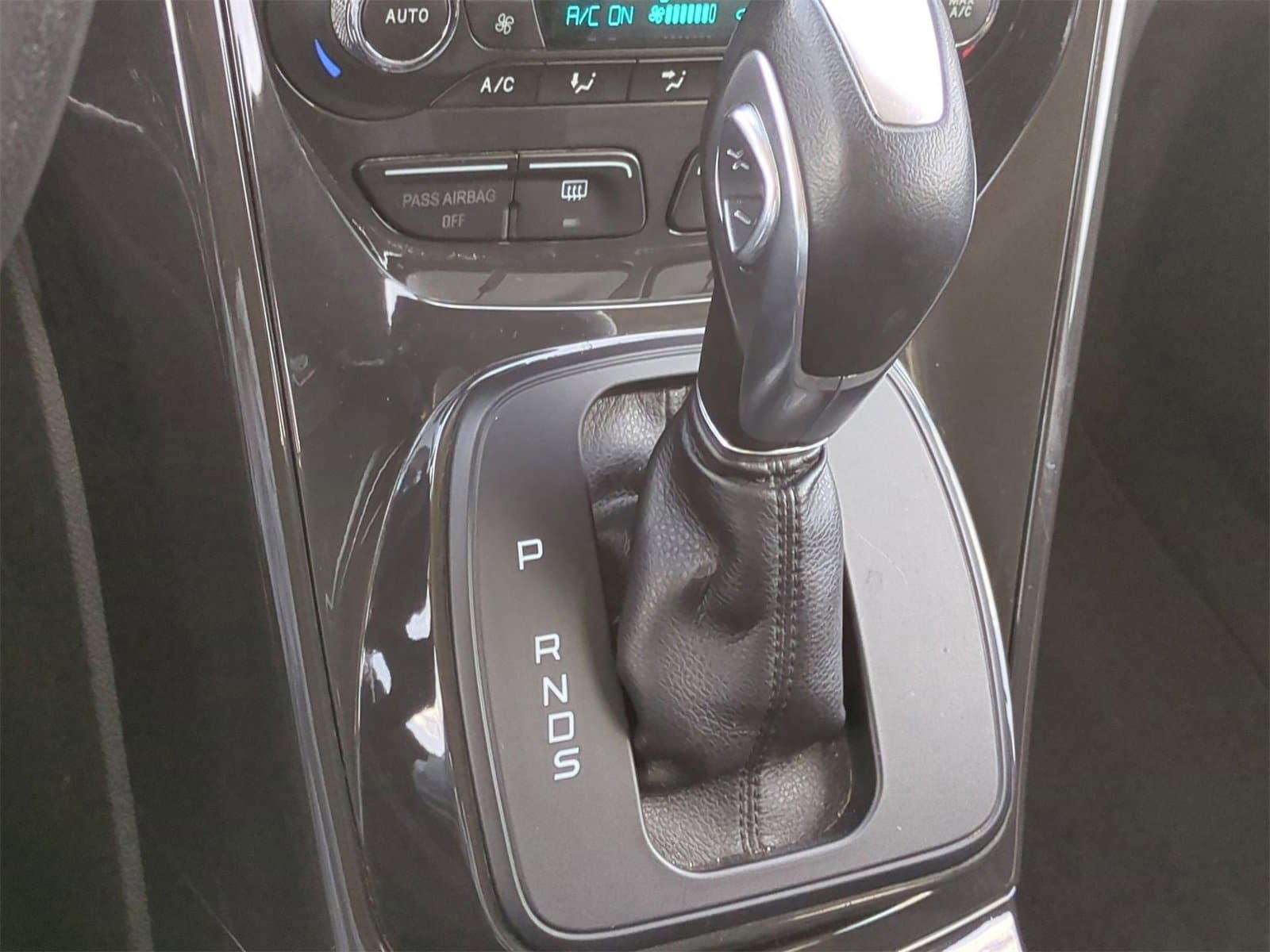 Thumbnail: 2014 Ford Escape - 30