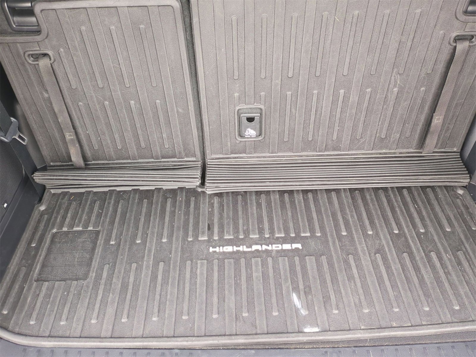 Thumbnail: 2021 Toyota Highlander - 36