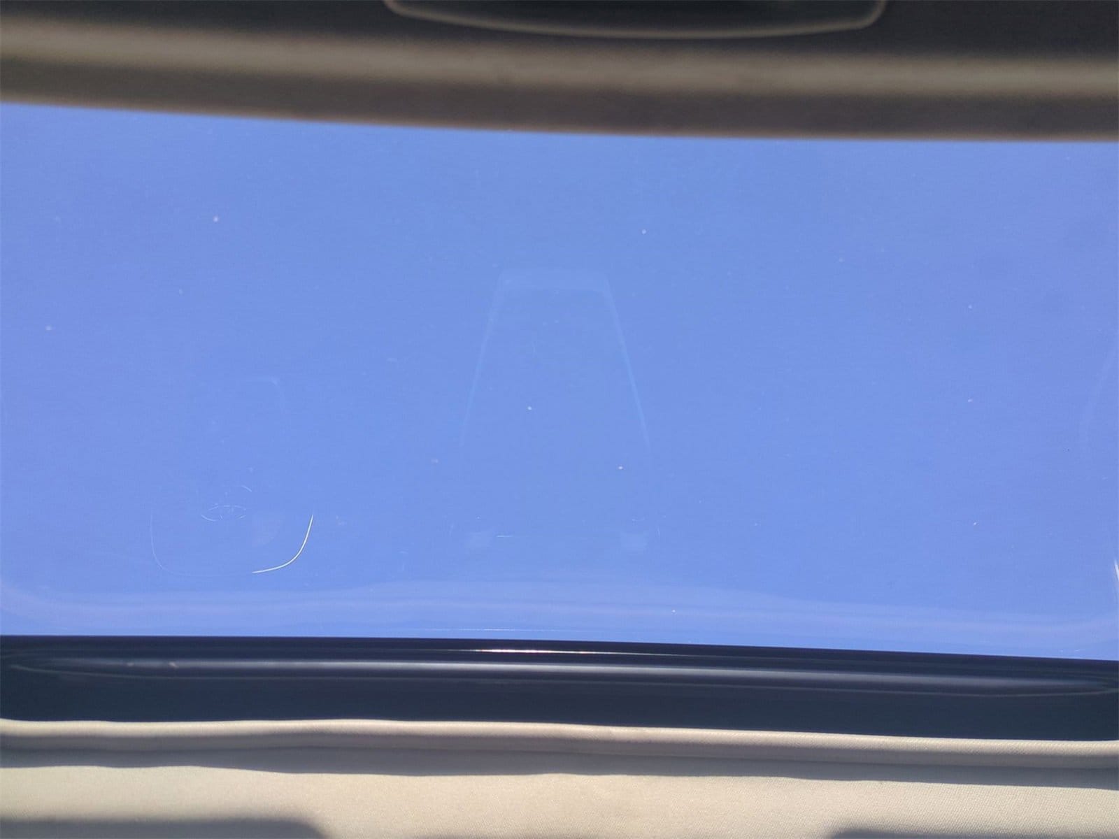 Thumbnail: 2023 Toyota RAV4 - 22