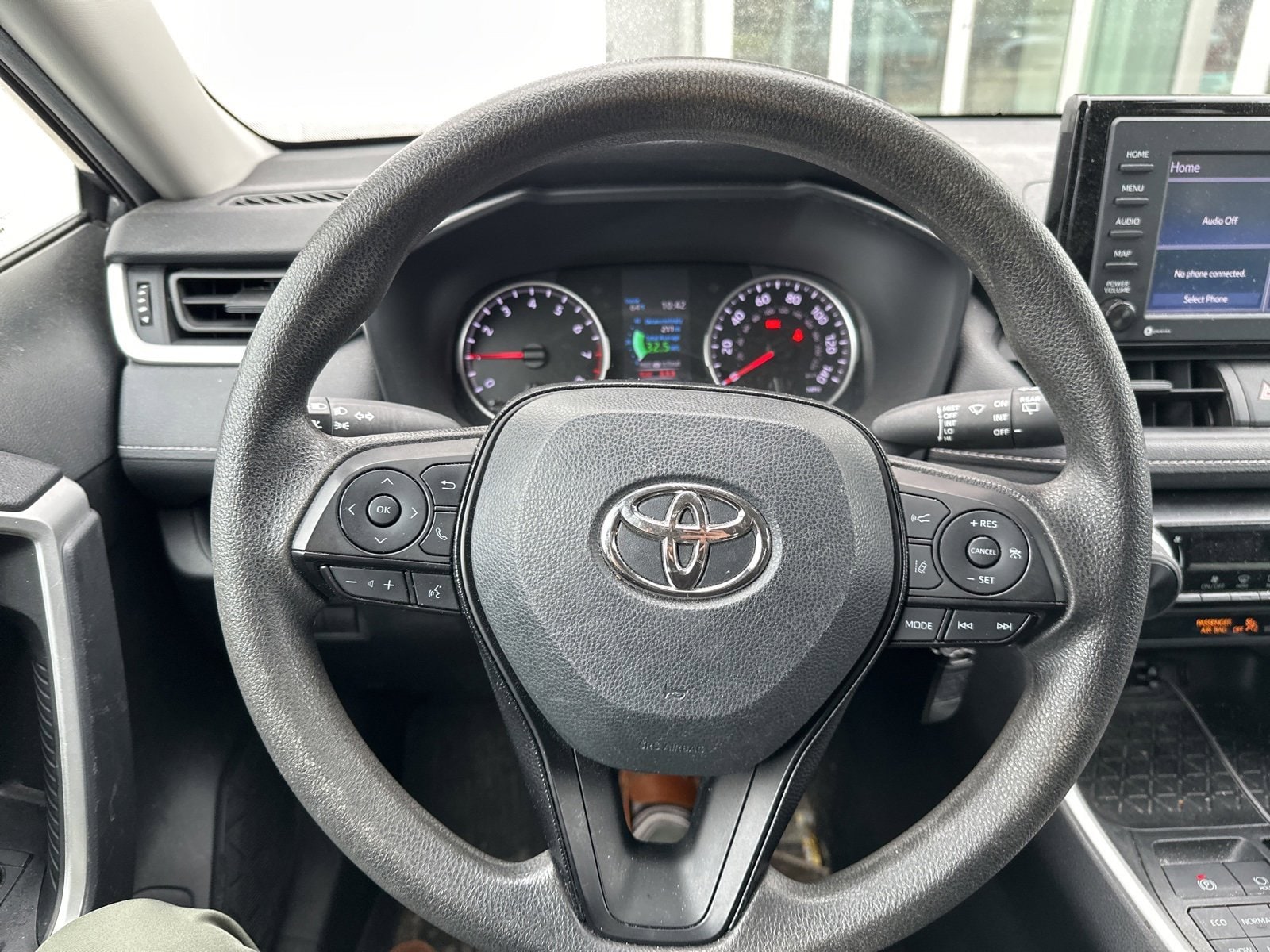 Thumbnail: 2021 Toyota RAV4 - 7