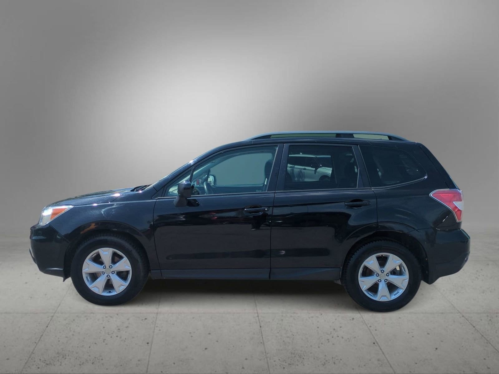 Thumbnail: 2015 Subaru Forester - 5