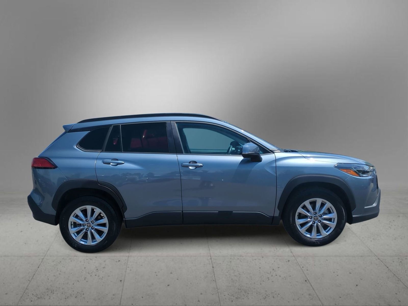 Thumbnail: 2023 Toyota Corolla Cross - 9