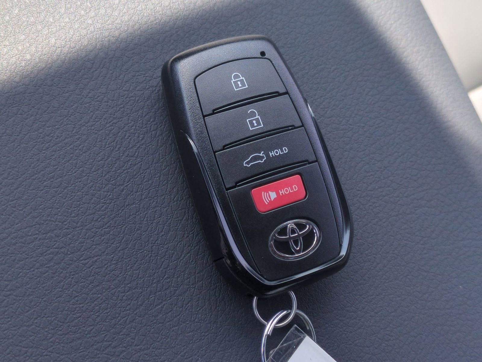 Thumbnail: 2026 Toyota Camry - 32