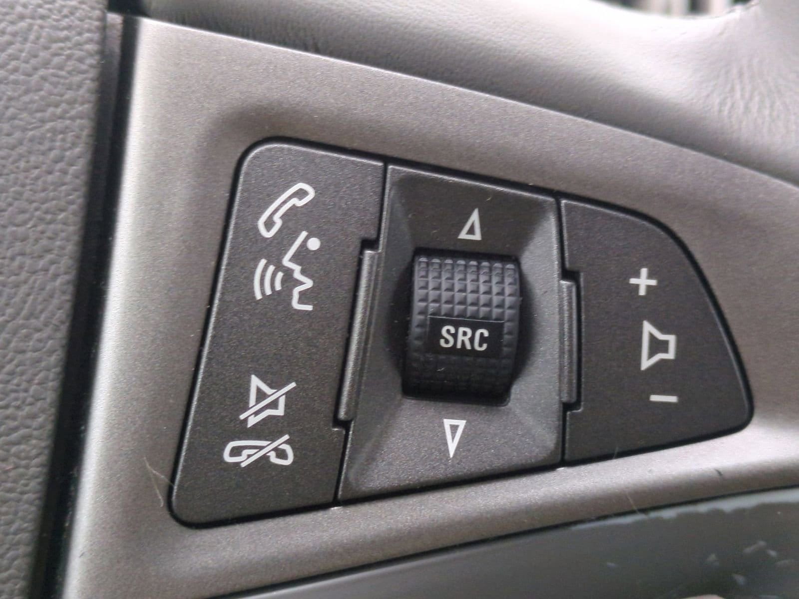 Thumbnail: 2010 Buick LaCrosse - 24