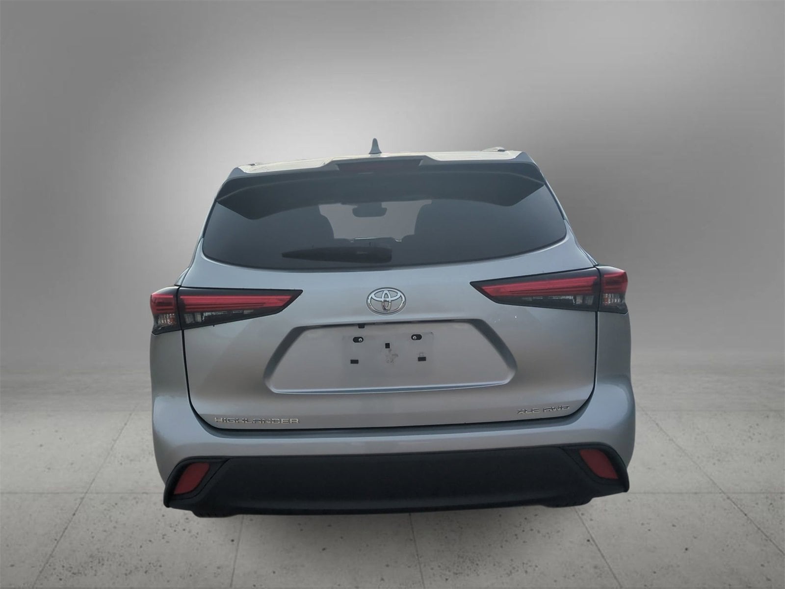 Thumbnail: 2023 Toyota Highlander - 7