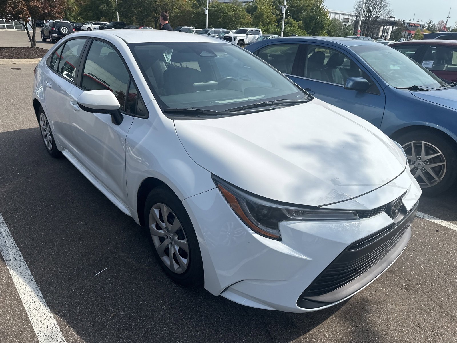 2025 Toyota Corolla LE photo 2