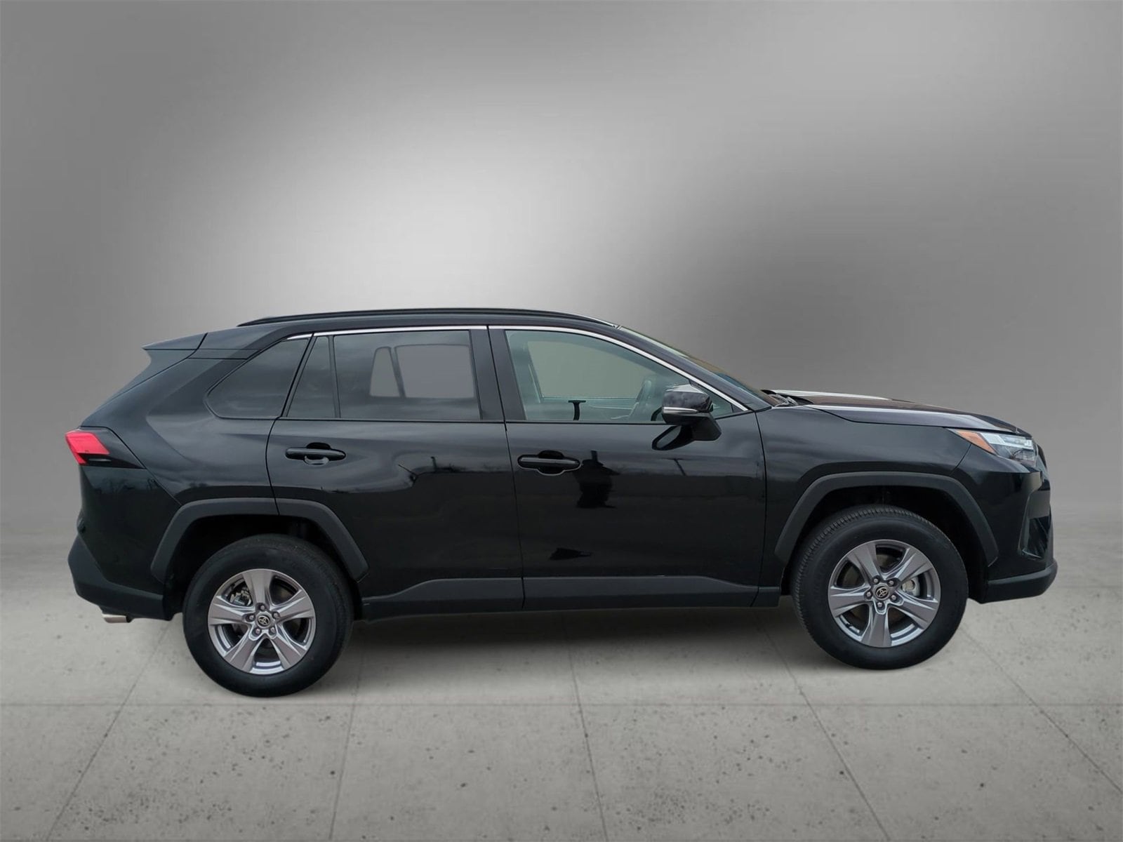 Thumbnail: 2025 Toyota RAV4 - 9