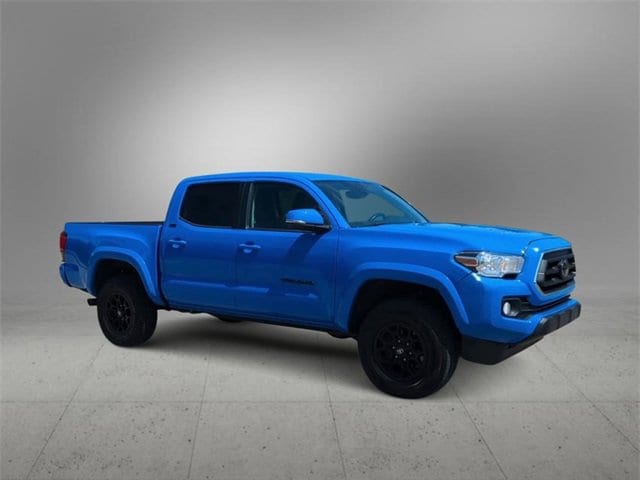 Certified 2020 Toyota Tacoma SR5 with VIN 3TMCZ5AN5LM330793 for sale in Farmington, MI