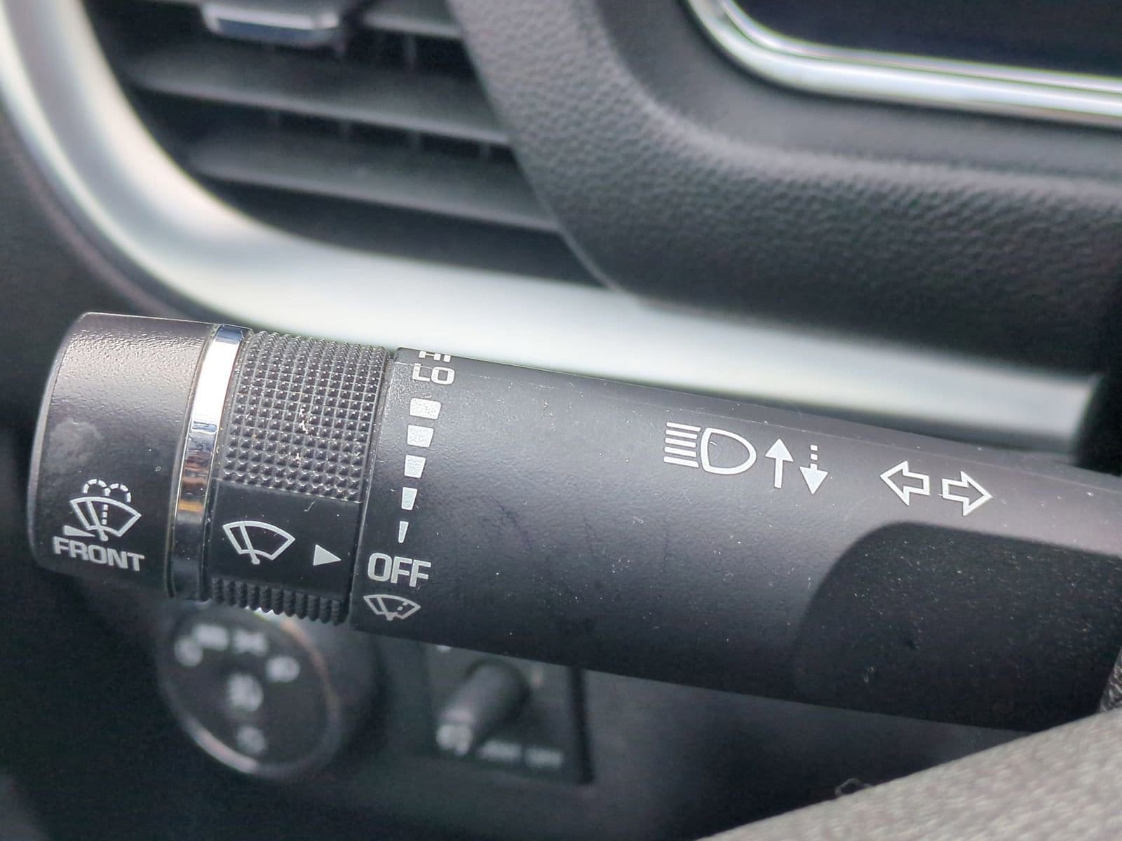 Thumbnail: 2017 Chevrolet Traverse - 25