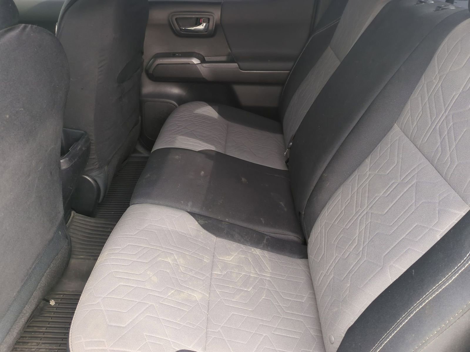 Thumbnail: 2022 Toyota Tacoma - 19