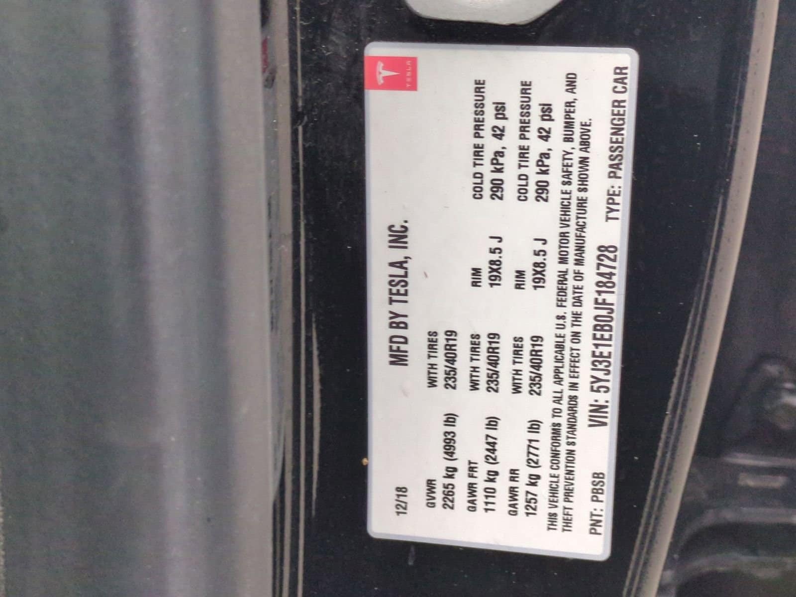 Thumbnail: 2018 Tesla Model 3 - 32