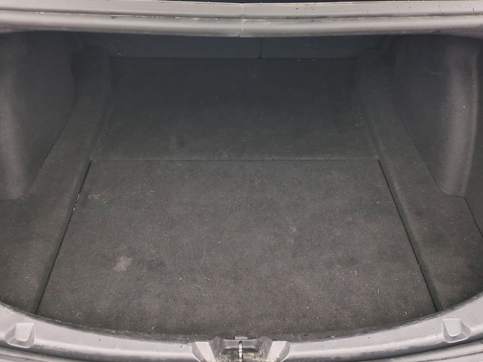 Thumbnail: 2018 Tesla Model 3 - 31