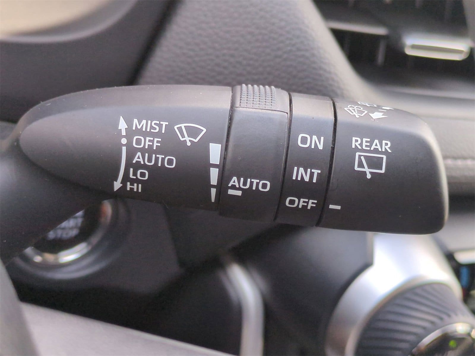 Thumbnail: 2023 Toyota RAV4 - 27