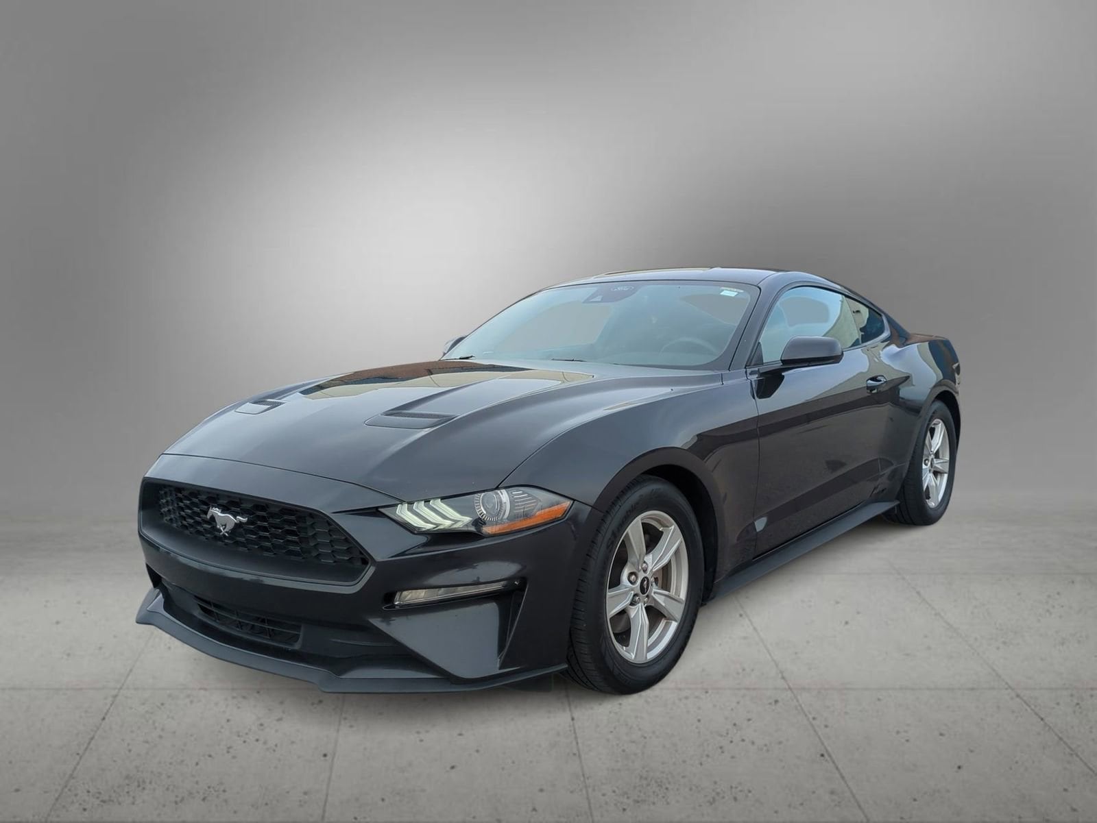 Thumbnail: 2022 Ford Mustang - 4