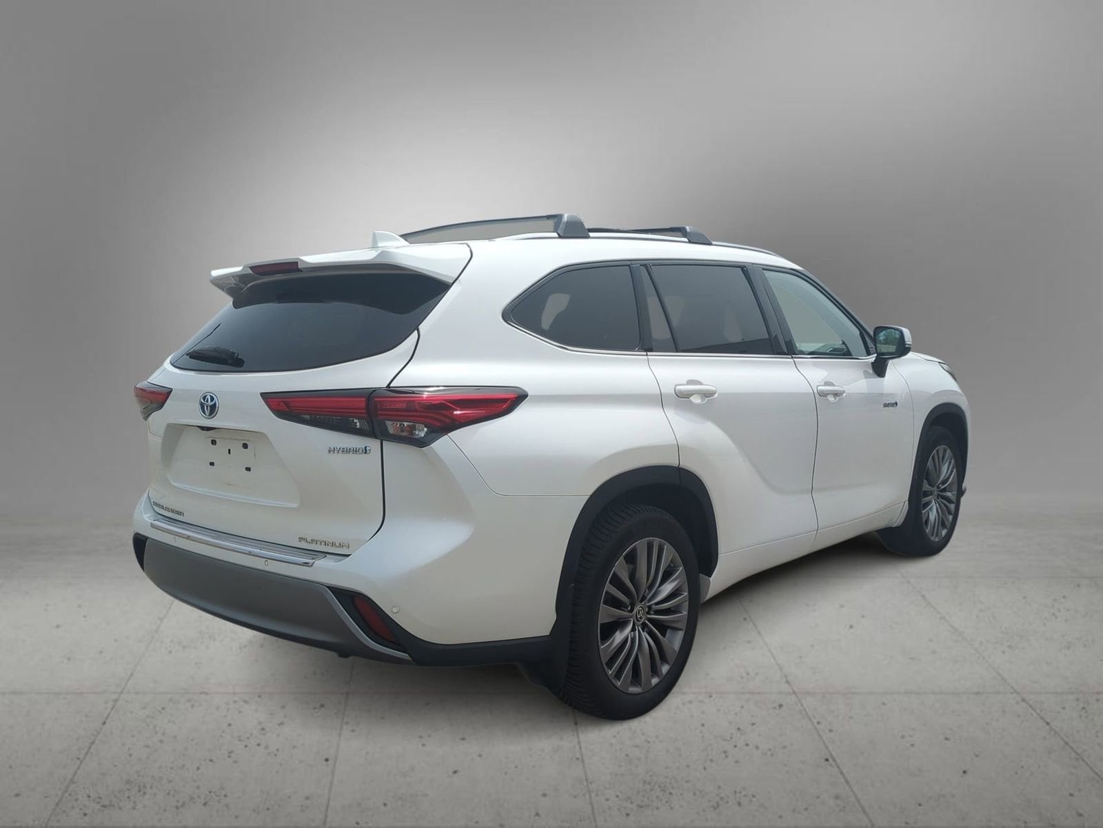 Thumbnail: 2021 Toyota Highlander - 8