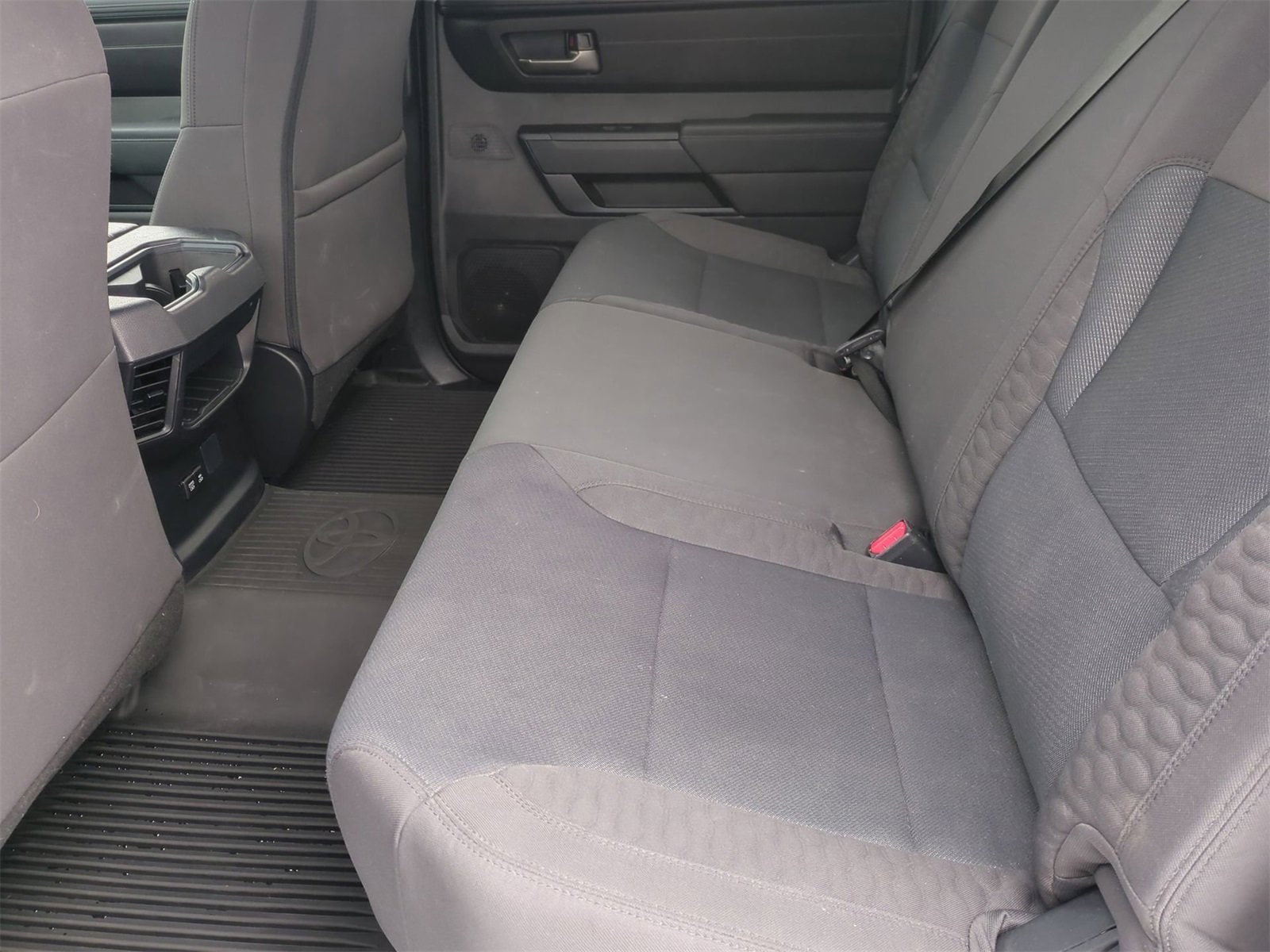 Thumbnail: 2025 Toyota Tundra - 19