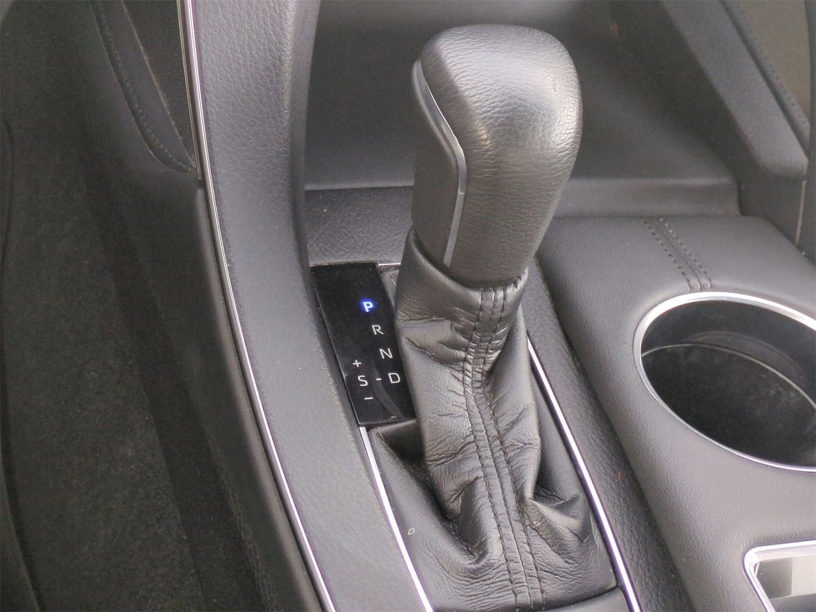 Thumbnail: 2019 Toyota Avalon - 32