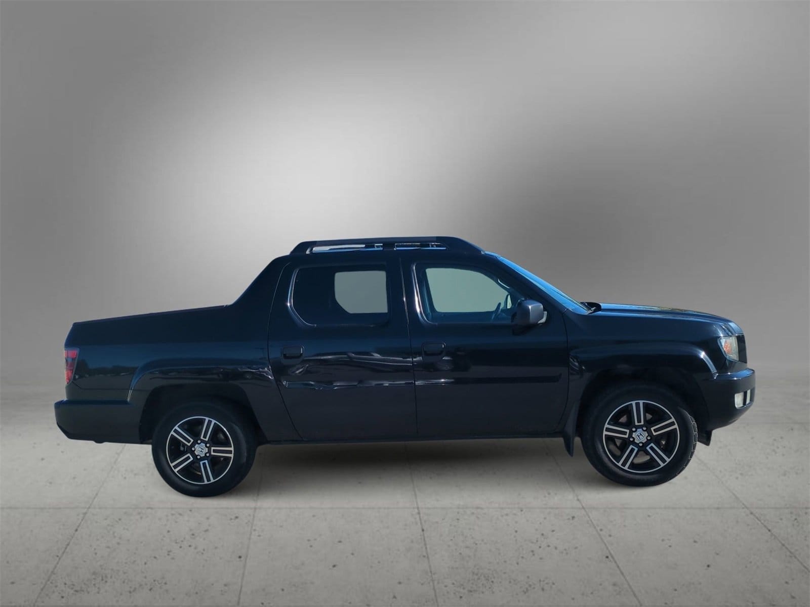 Thumbnail: 2013 Honda Ridgeline - 9