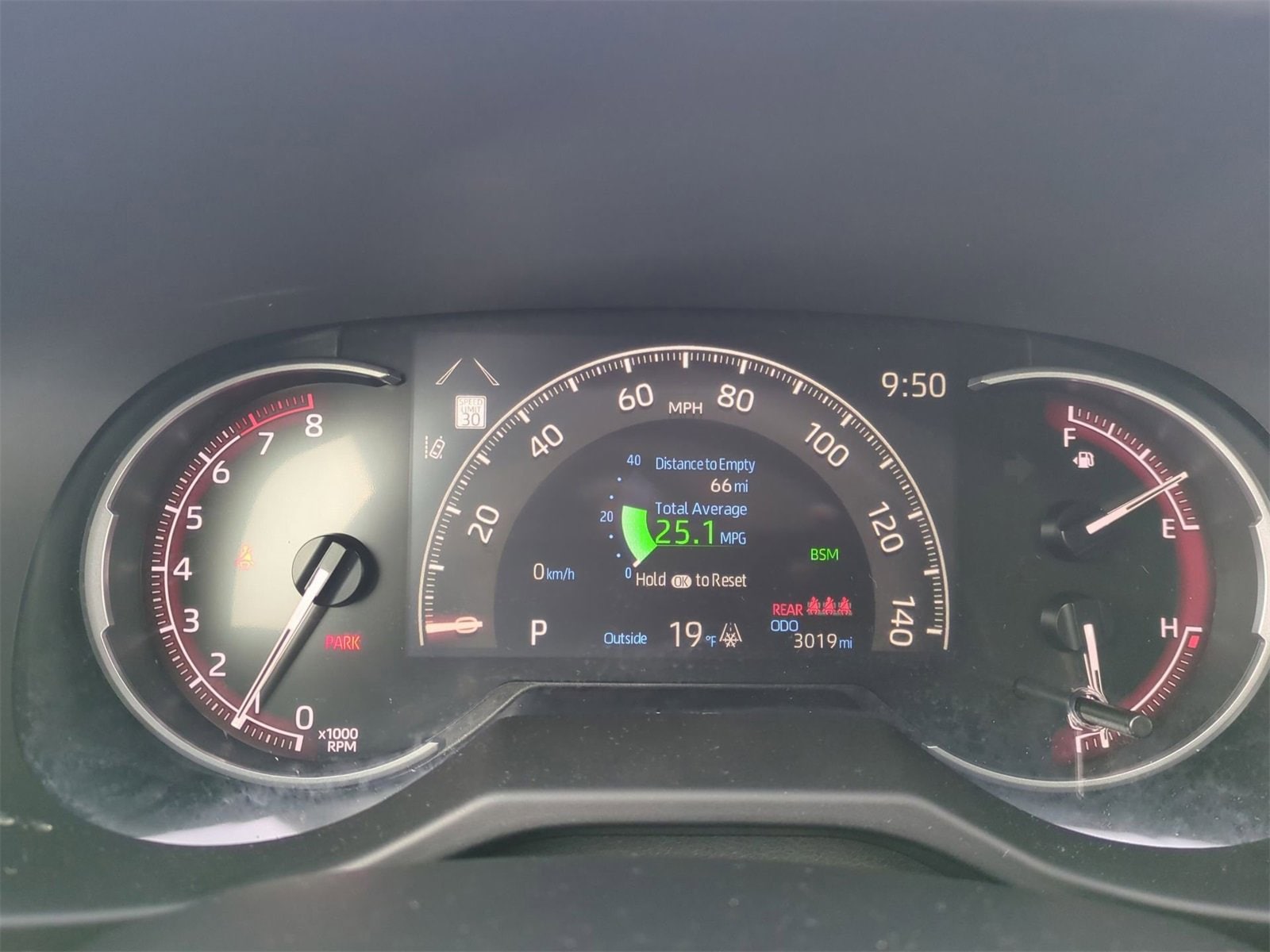 Thumbnail: 2025 Toyota RAV4 - 31