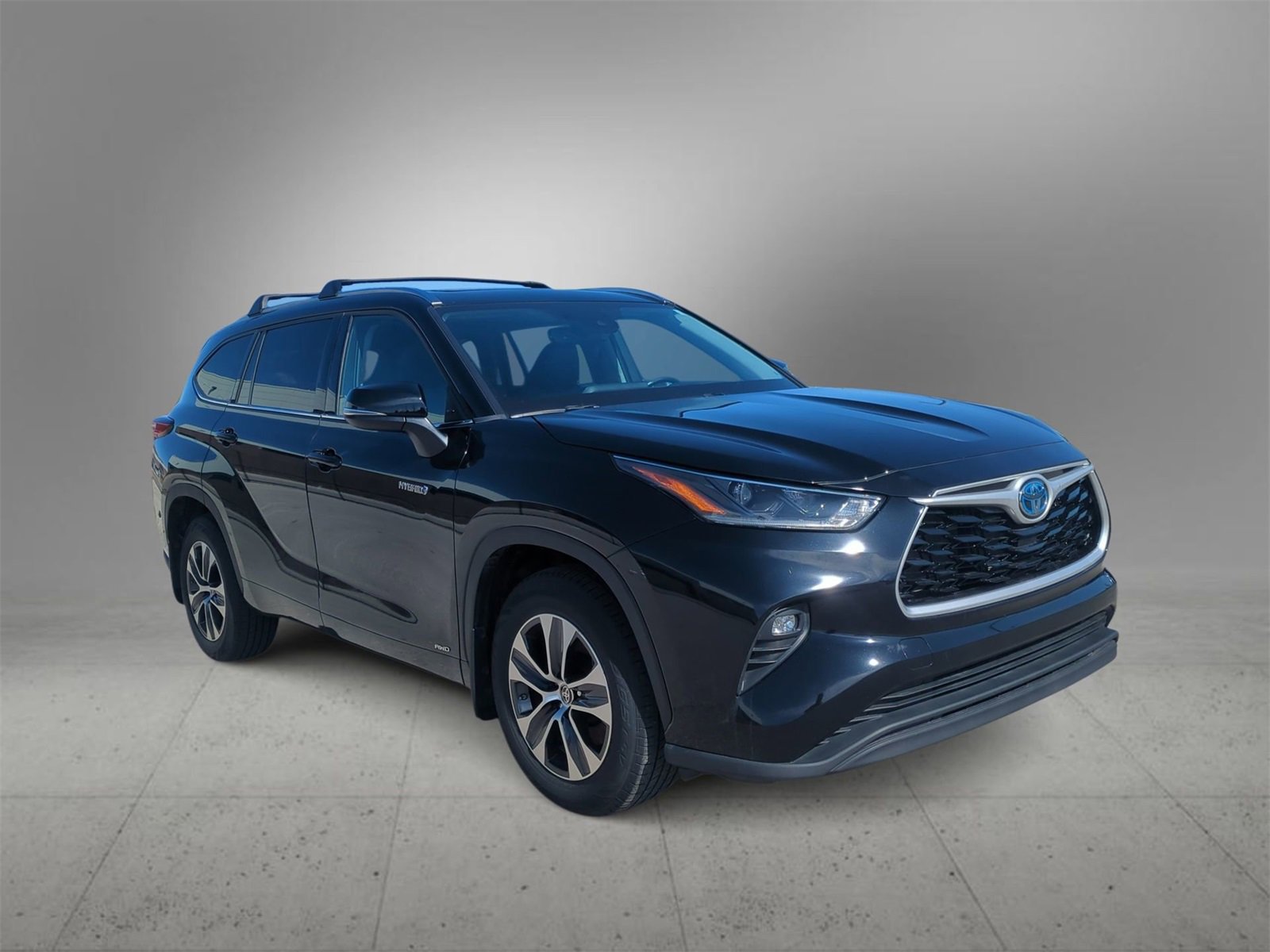 Thumbnail: 2021 Toyota Highlander - 2