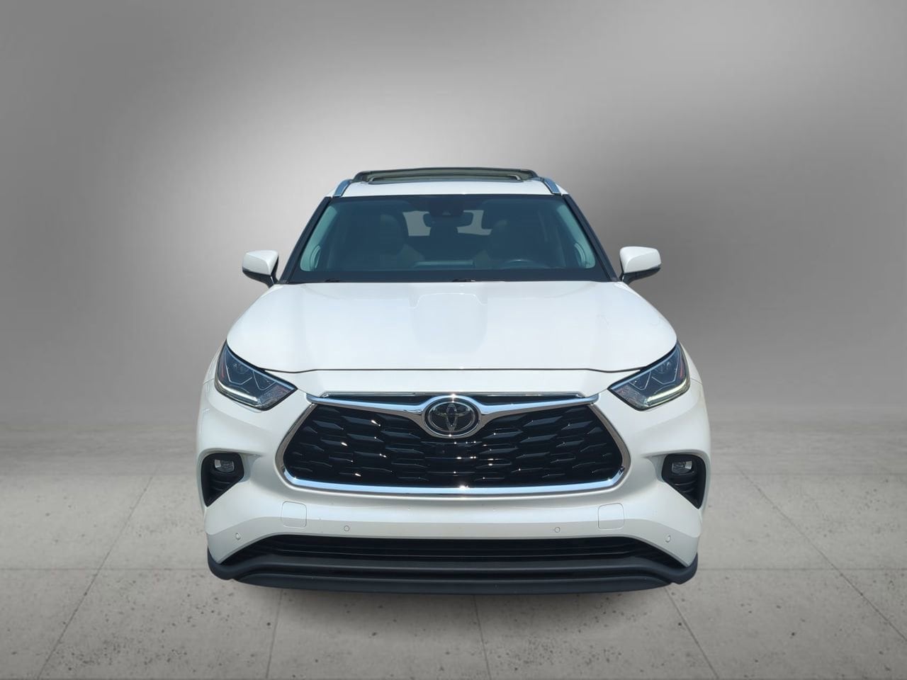 Thumbnail: 2020 Toyota Highlander - 3