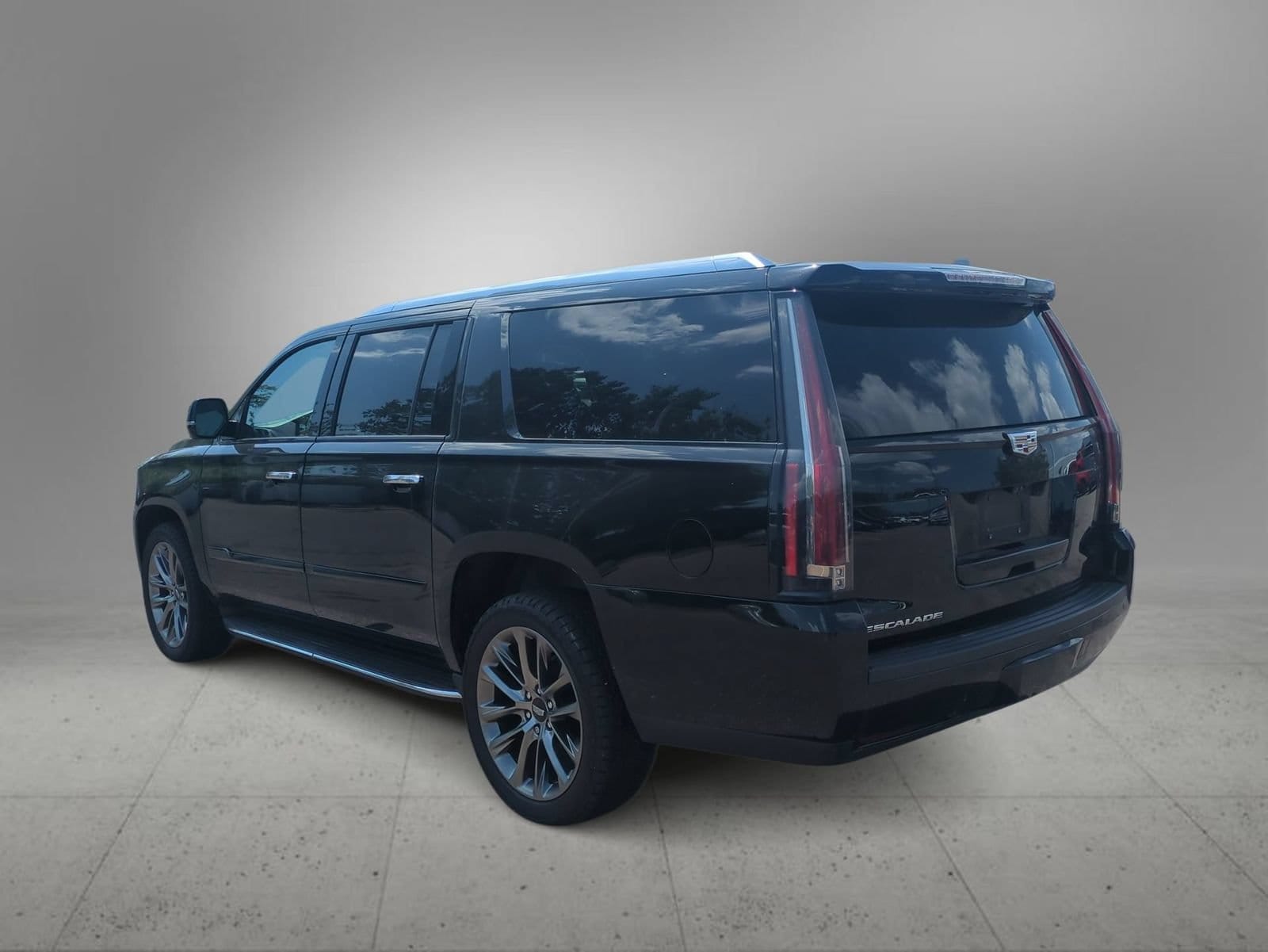 Thumbnail: 2019 Cadillac Escalade - 6
